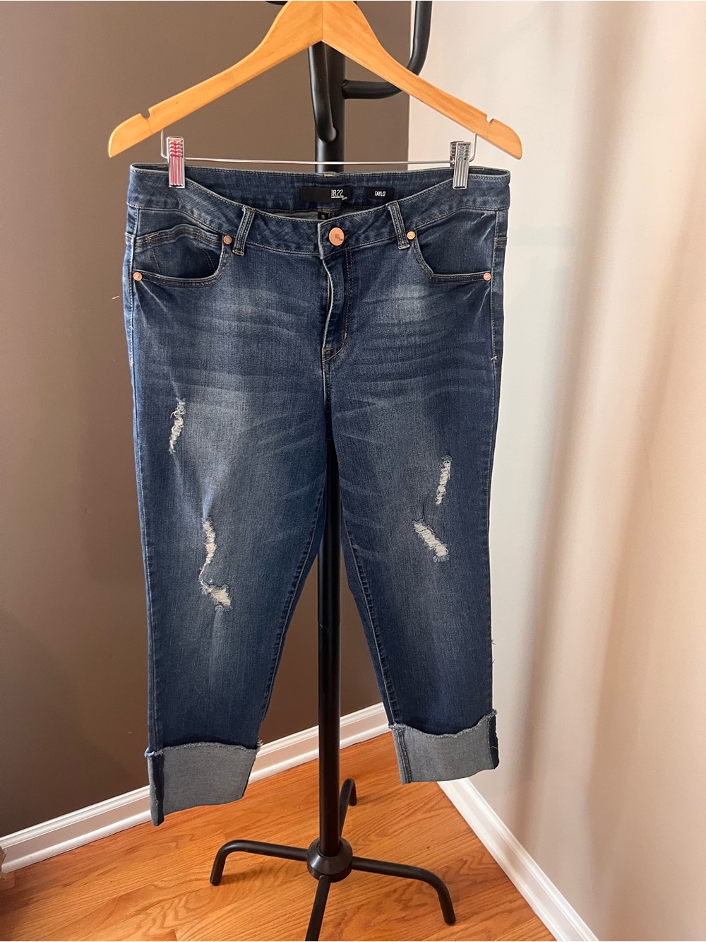 1822 Denim Taylor Straight Leg Jeans in Dark Blue with Copper Hardware